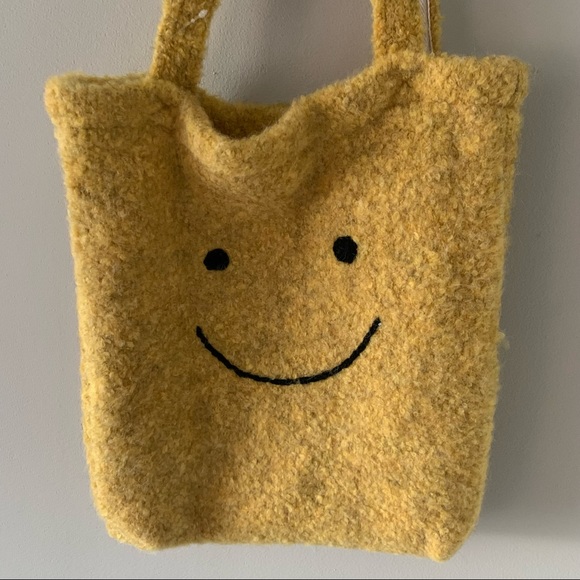 UO Knit Tote Bag - Picture 1 of 4